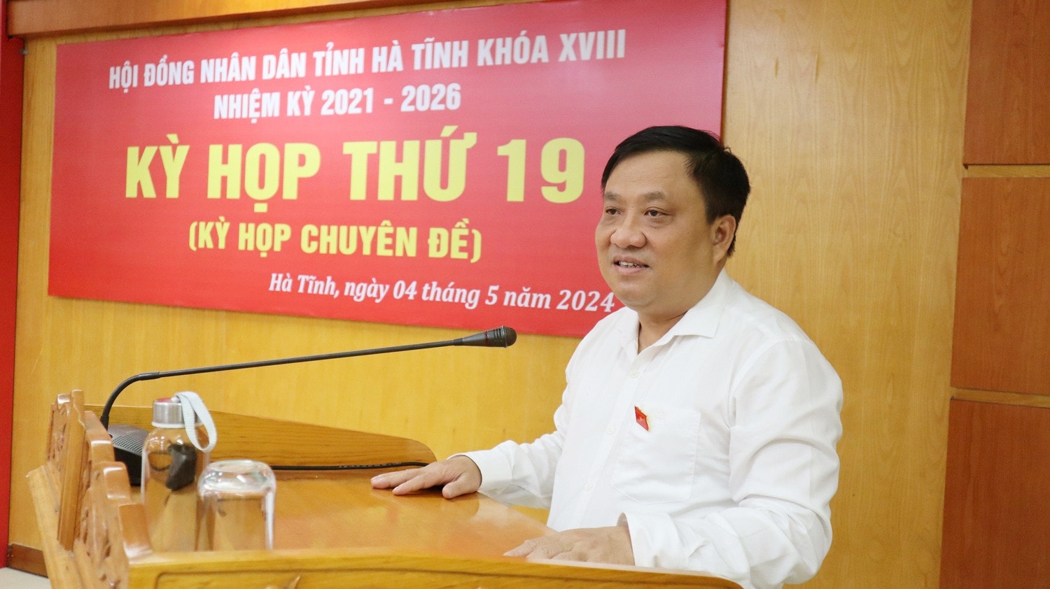 Hà Tĩnh: HĐND tỉnh thông qua 13 nghị quyết tại Kỳ họp thứ 19 -0