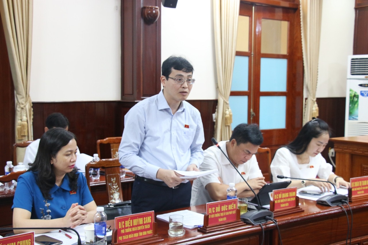 Đoàn giám sát của Ủy ban Thường vụ Quốc hội làm việc với UBND tỉnh Bình Phước