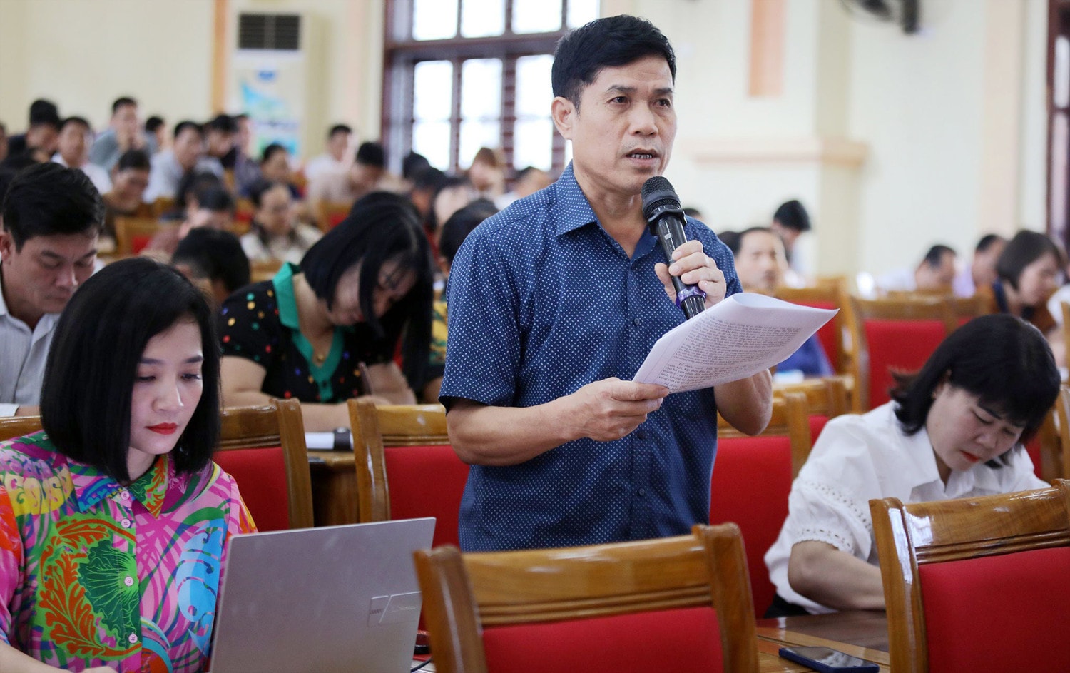 Thường trực Ban Bí thư Trương Thị Mai tiếp xúc cử tri tại Hòa Bình -0