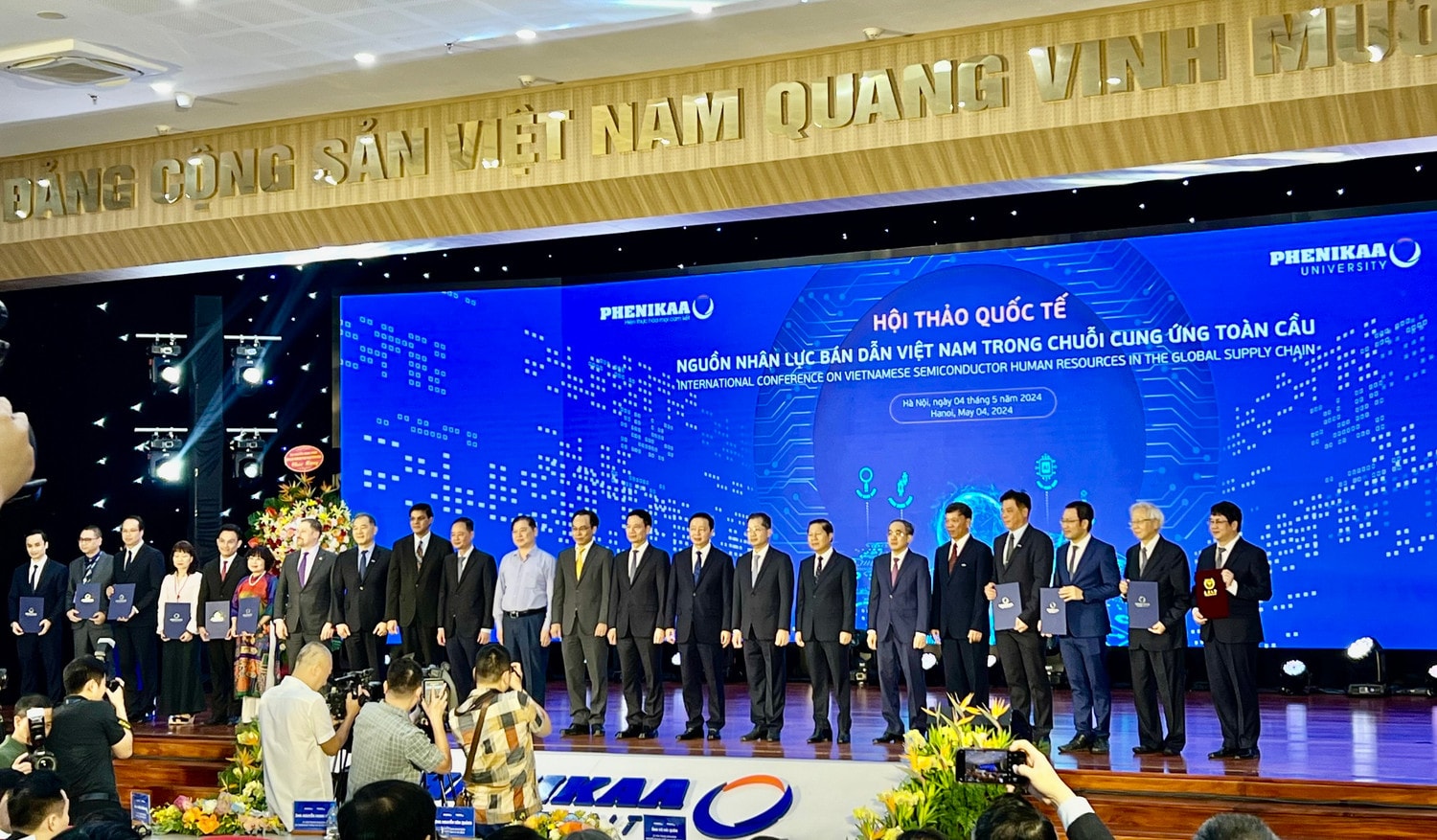 Giải pháp nào để Việt Nam tham gia chuỗi giá trị ngàn tỷ USD của ngành công nghiệp bán dẫn? -0