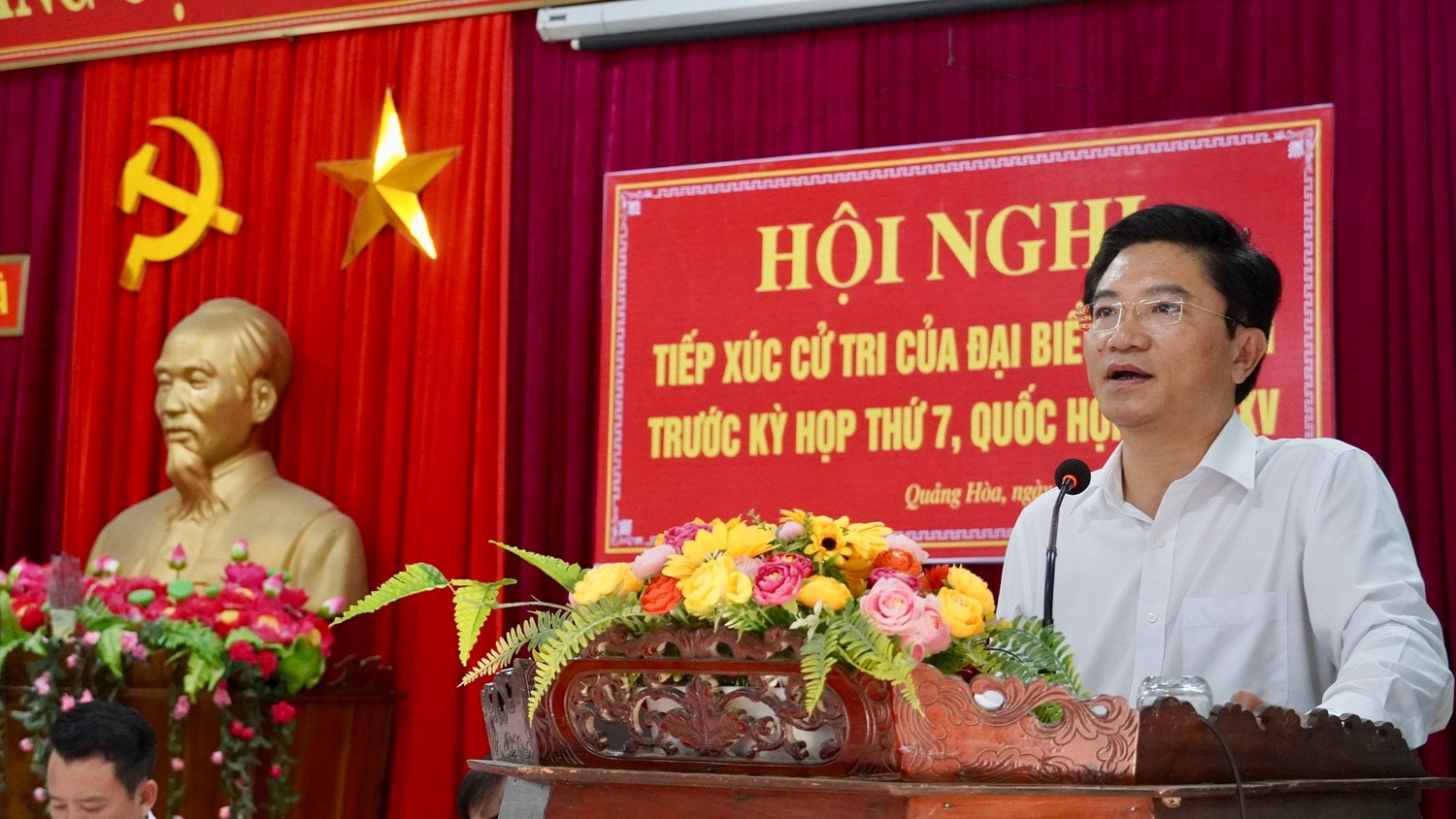 Đoàn ĐBQH tỉnh Quảng Bình tiếp xúc cử tri trước Kỳ họp thứ 7 -0