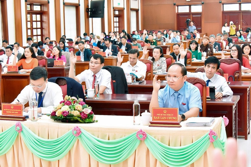 Thông qua nhiều nội dung quan trọng tại Kỳ họp thứ 18