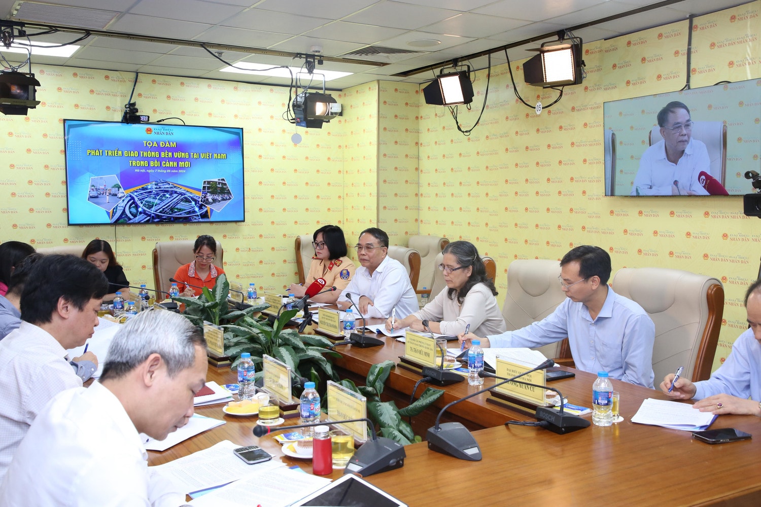 Hướng tới mục tiêu phát triển hệ thống giao thông -0