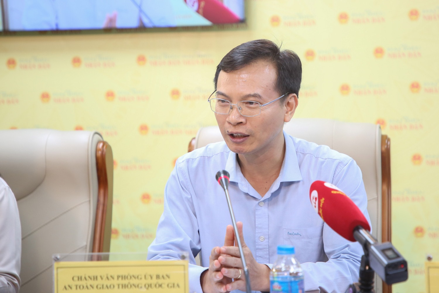 Lấp khoảng trống pháp luật về bảo vệ trẻ em tham gia giao thông -0