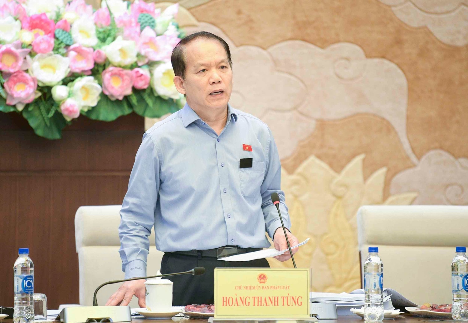 Chủ nhiệm Ủy ban Pháp luật Hoàng Thanh Tùng phát biểu