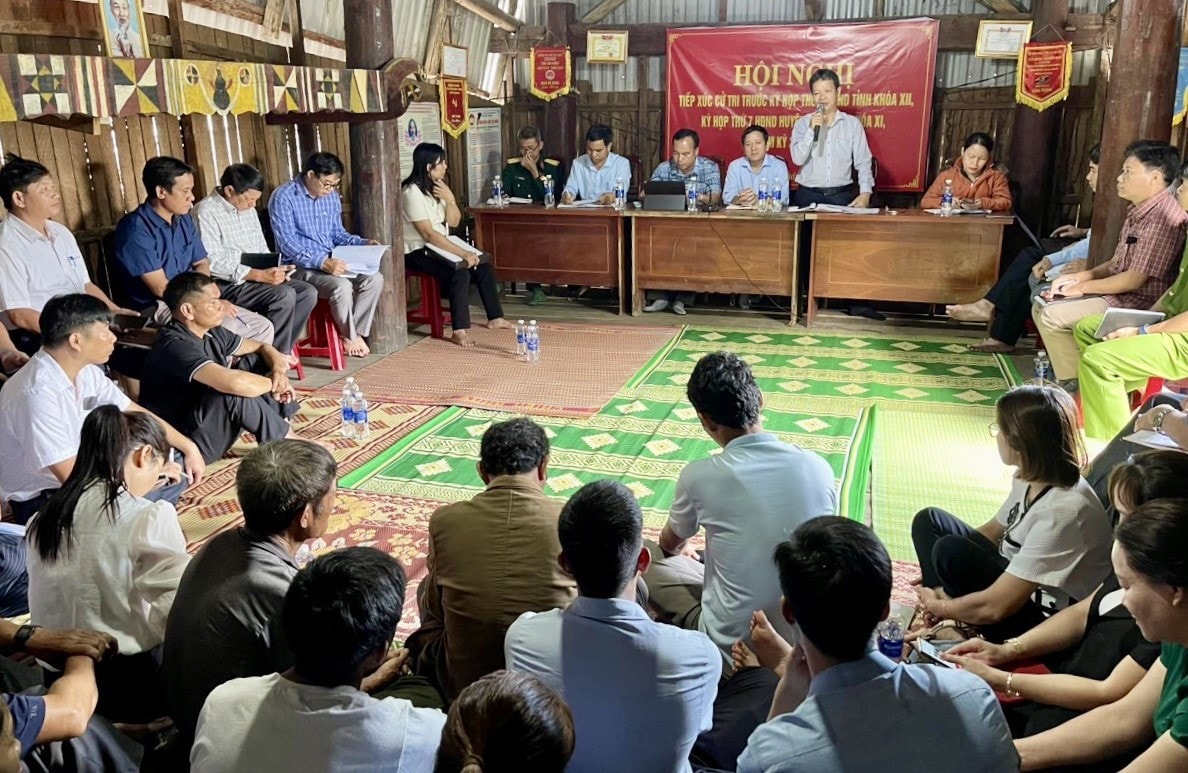 Quang cảnh một buổi TXCT tại xã Ya Xiêr, huyện Sa Thầy, Kon Tum - Ảnh Tấn Quốc