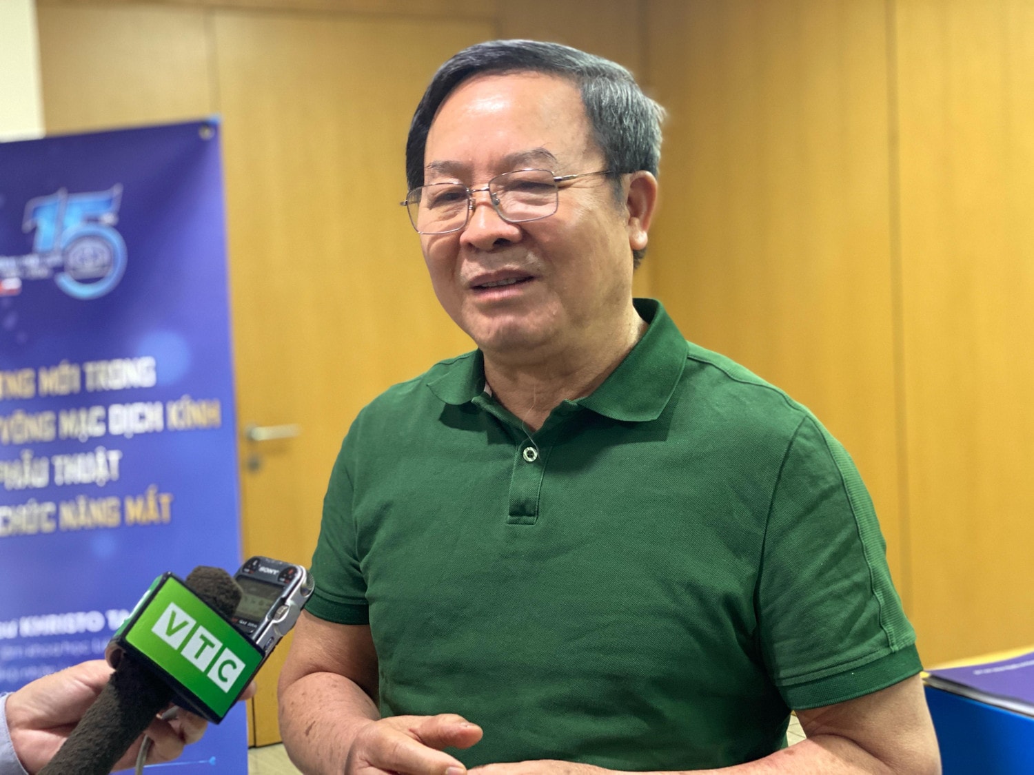 Xu hướng mới trong lĩnh vực phẫu thuật võng mạc dịch kính và tái tạo chức năng mắt -0