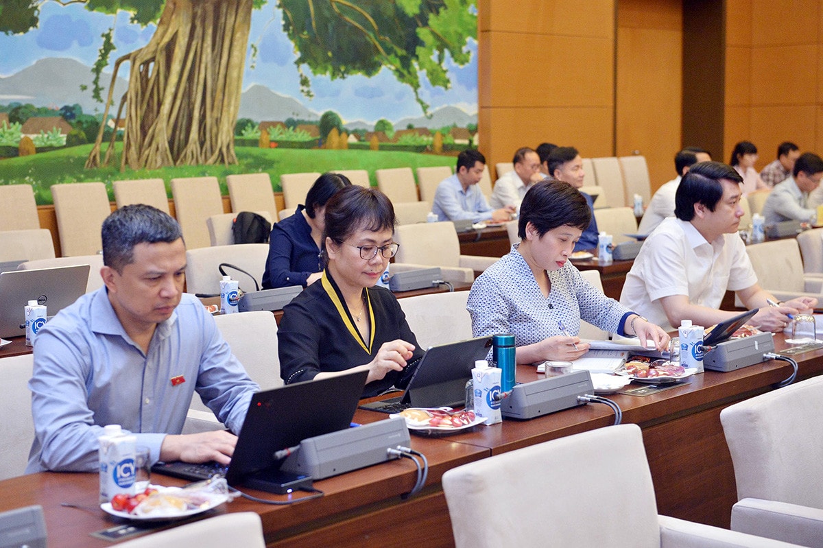 Phó Chủ tịch Thường trực Quốc hội Trần Thanh Mẫn chủ trì họp giao ban của Lãnh đạo Quốc hội và Thường trực các cơ quan của Quốc hội