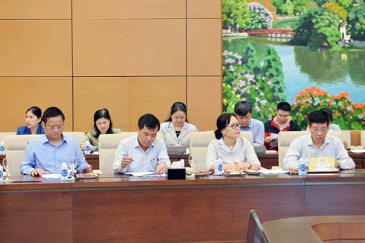 Phó Chủ tịch Thường trực Quốc hội Trần Thanh Mẫn chủ trì họp giao ban của Lãnh đạo Quốc hội và Thường trực các cơ quan của Quốc hội
