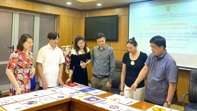 Cuộc thi “Tìm kiếm ý tưởng sáng tạo LOGO, SLOGAN và Mô phỏng APP của Bộ pháp điển Việt Nam” góp phần lan tỏa Bộ pháp điển tới người dân. Nguồn: Cổng thông tin Pháp điển Việt Nam