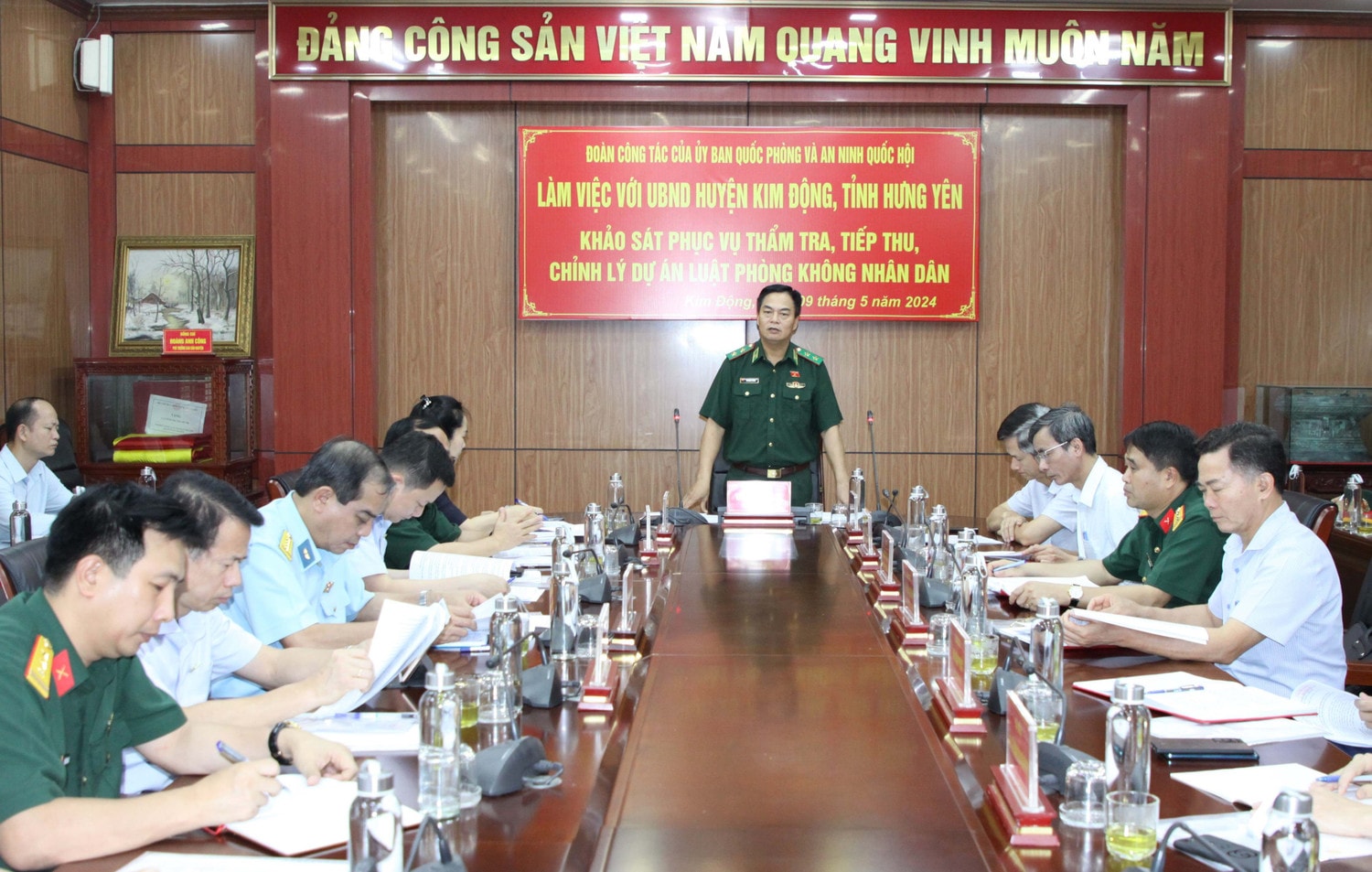 Đoàn khảo sát của Ủy ban Quốc phòng và An ninh làm việc với UBND huyện Kim Động, Hưng Yên ảnh 2 Đoàn khảo sát của Ủy ban Quốc phòng và An ninh làm việc với UBND huyện Kim Động, tỉnh Hưng Yên