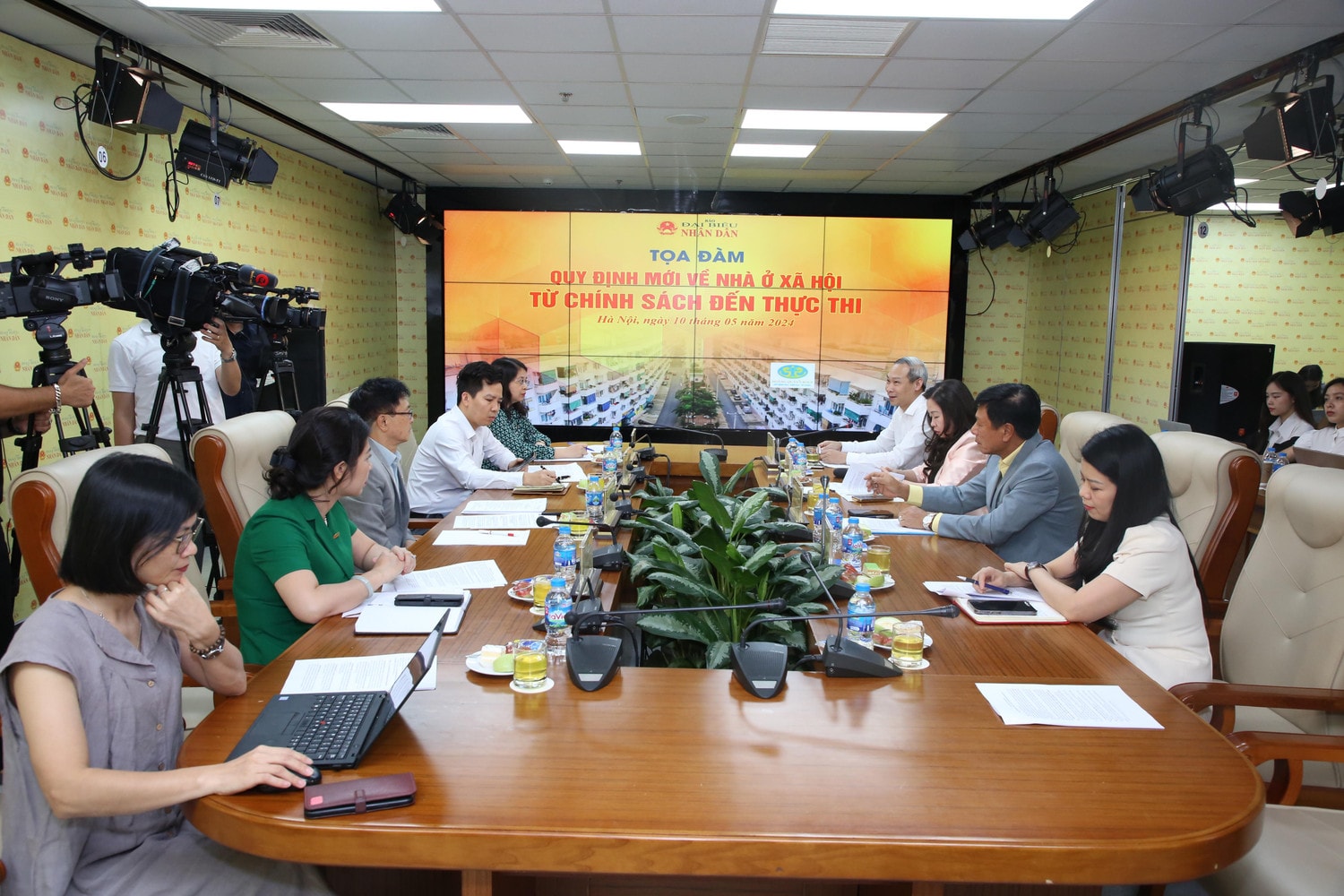 Doanh nghiệp yên tâm khi đầu tư vào nhà ở xã hội -0
