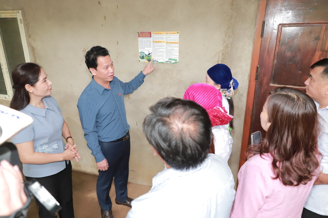 Cử tri đề nghị phân cấp cho UBND cấp huyện được cấp giấy phép khai thác khoáng sản làm vật liệu xây dựng thông thường -0