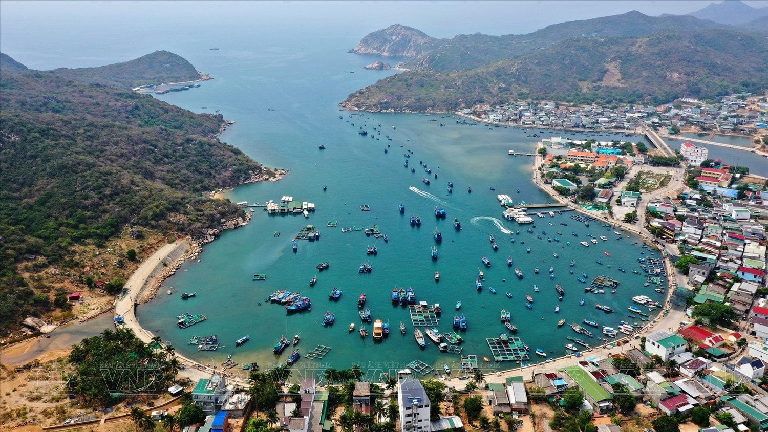 Ninh Hải - Ninh Thuận hút du khách bởi phong cảnh thiên nhiên thuần khiết, thơ mộng -0