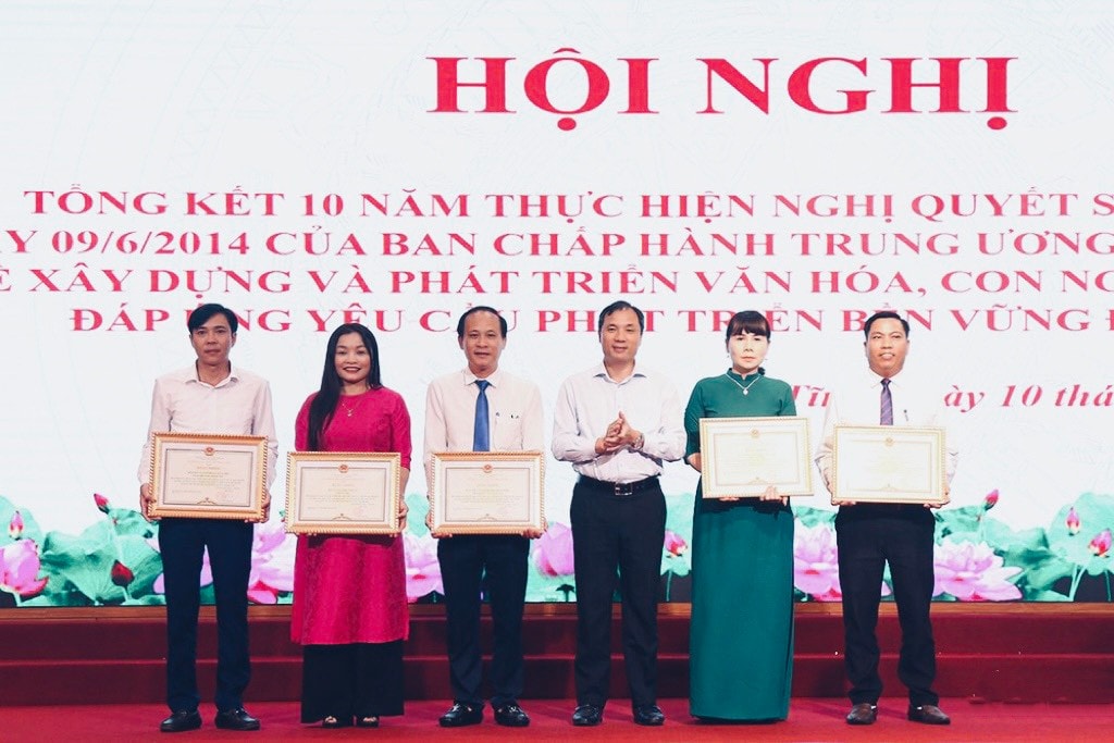 Khẳng định vị trí, vai trò của thiết chế văn hóa trong phát triển bền vững đất nước -0