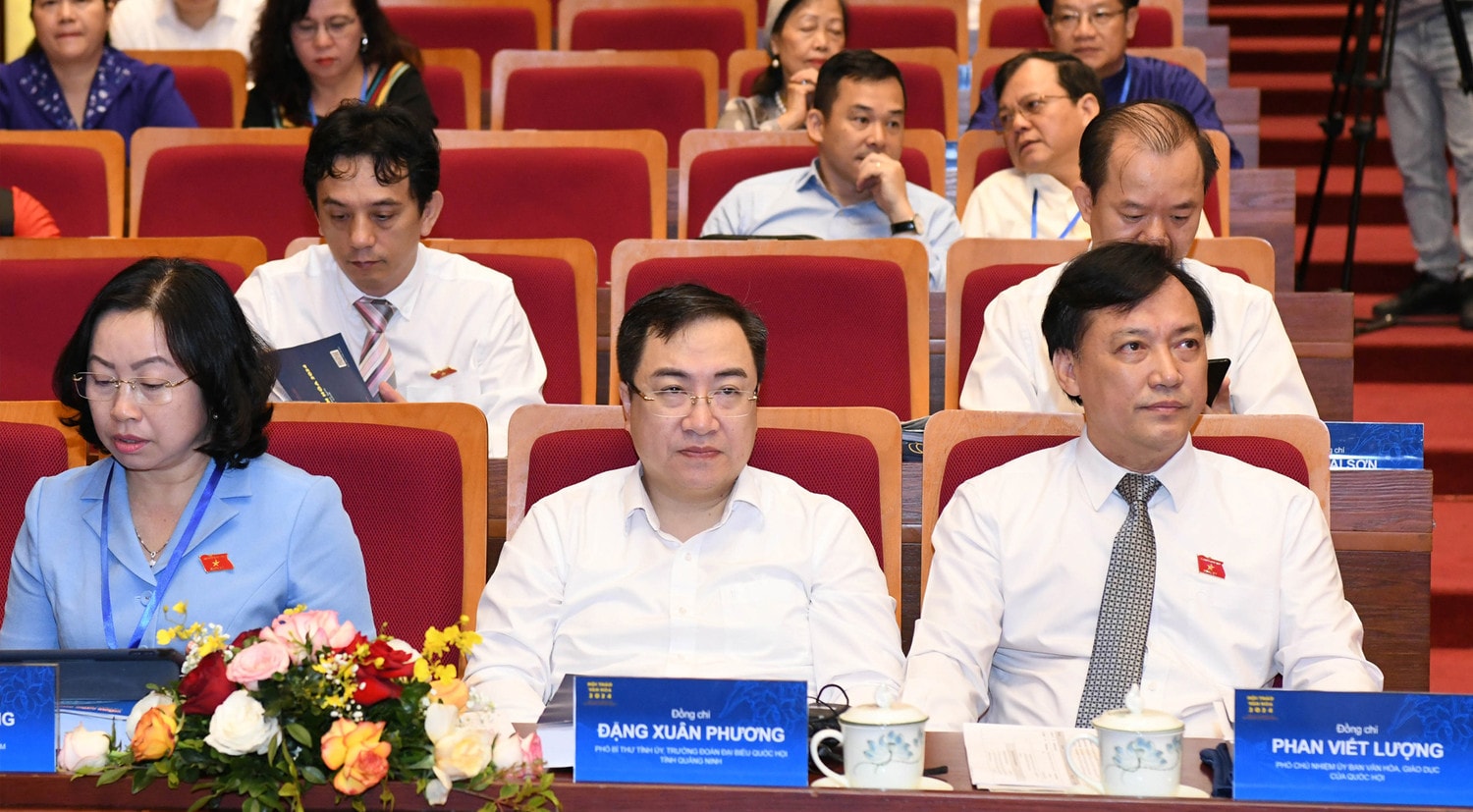 Xây dựng mục tiêu, lộ trình thích hợp, hoàn thiện hệ thống văn bản pháp luật về thiết chế văn hóa, thể thao, bảo đảm tính đồng bộ, thống nhất, khả thi -0
