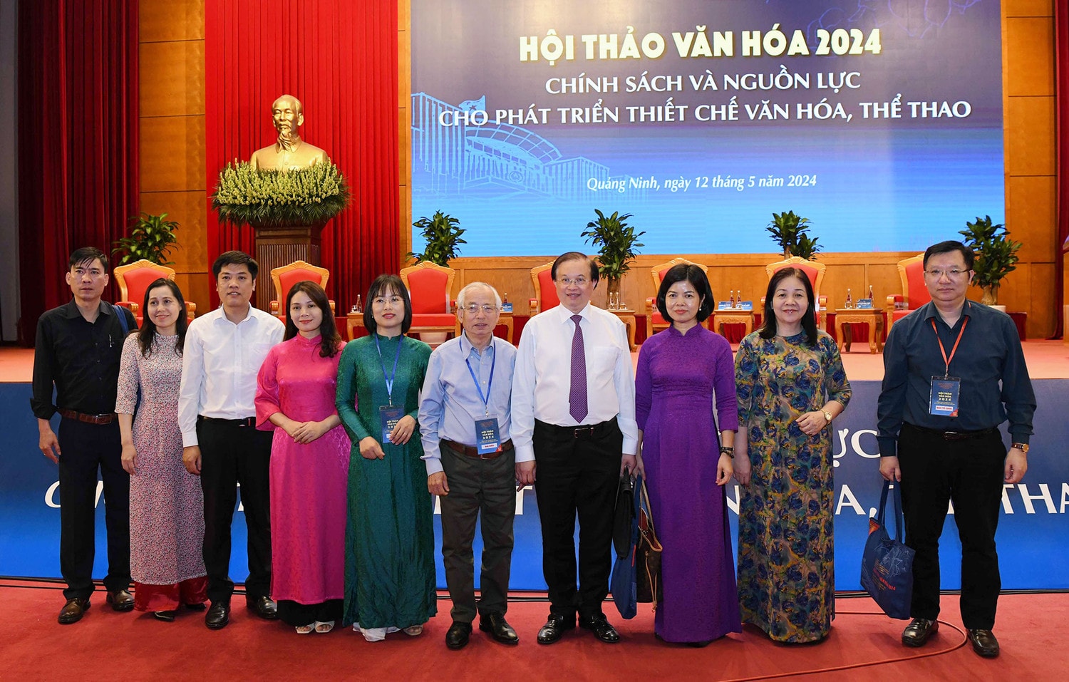 Phó Chủ tịch Thường trực Quốc hội Trần Thanh Mẫn: Các tham luận, thảo luận của đại biểu rất trách nhiệm, sâu sắc, có cơ sở lý luận và thực tiễn cao -0