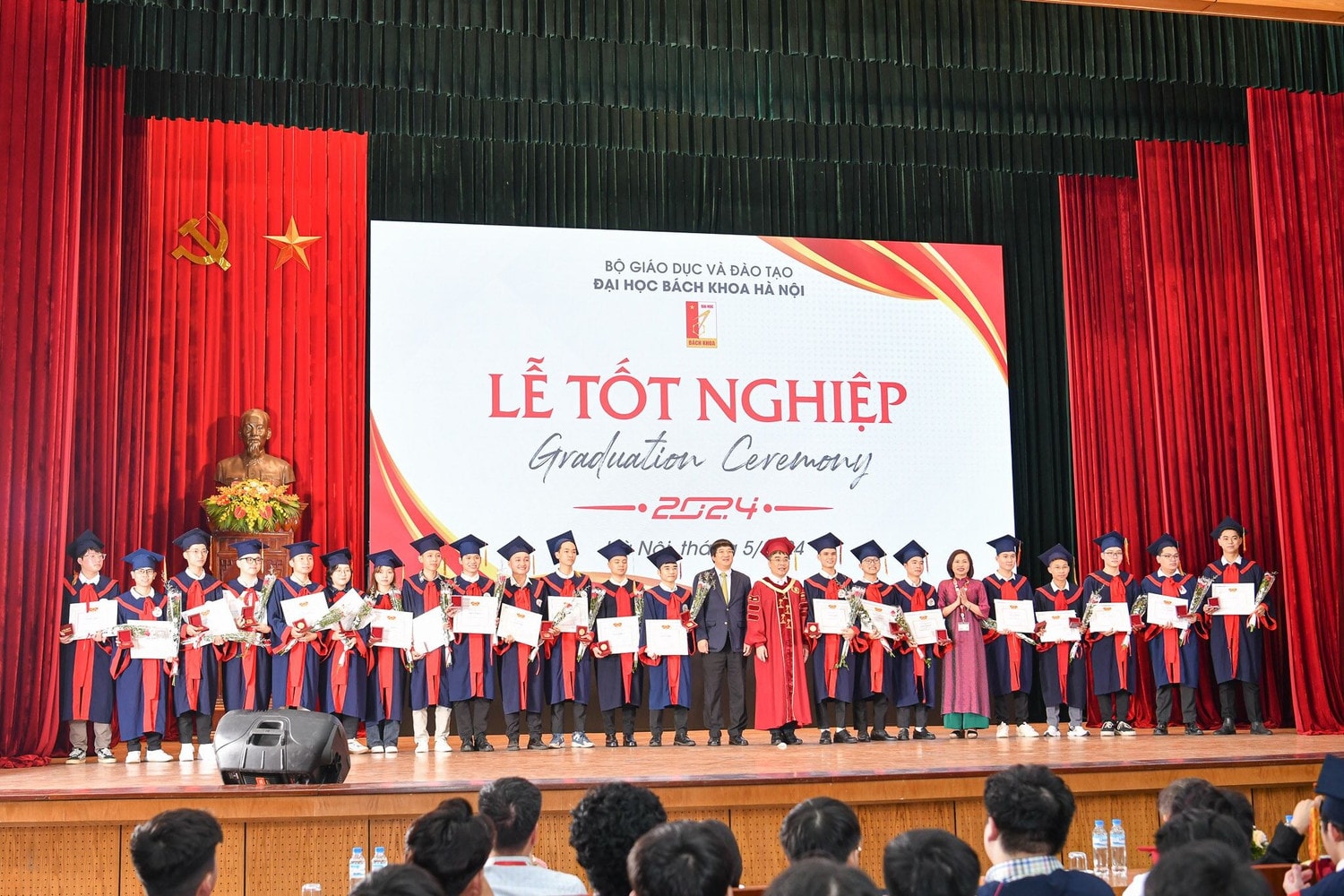 Nữ sinh Ấn Độ Đại học Bách khoa Hà Nội tốt nghiệp sớm: 