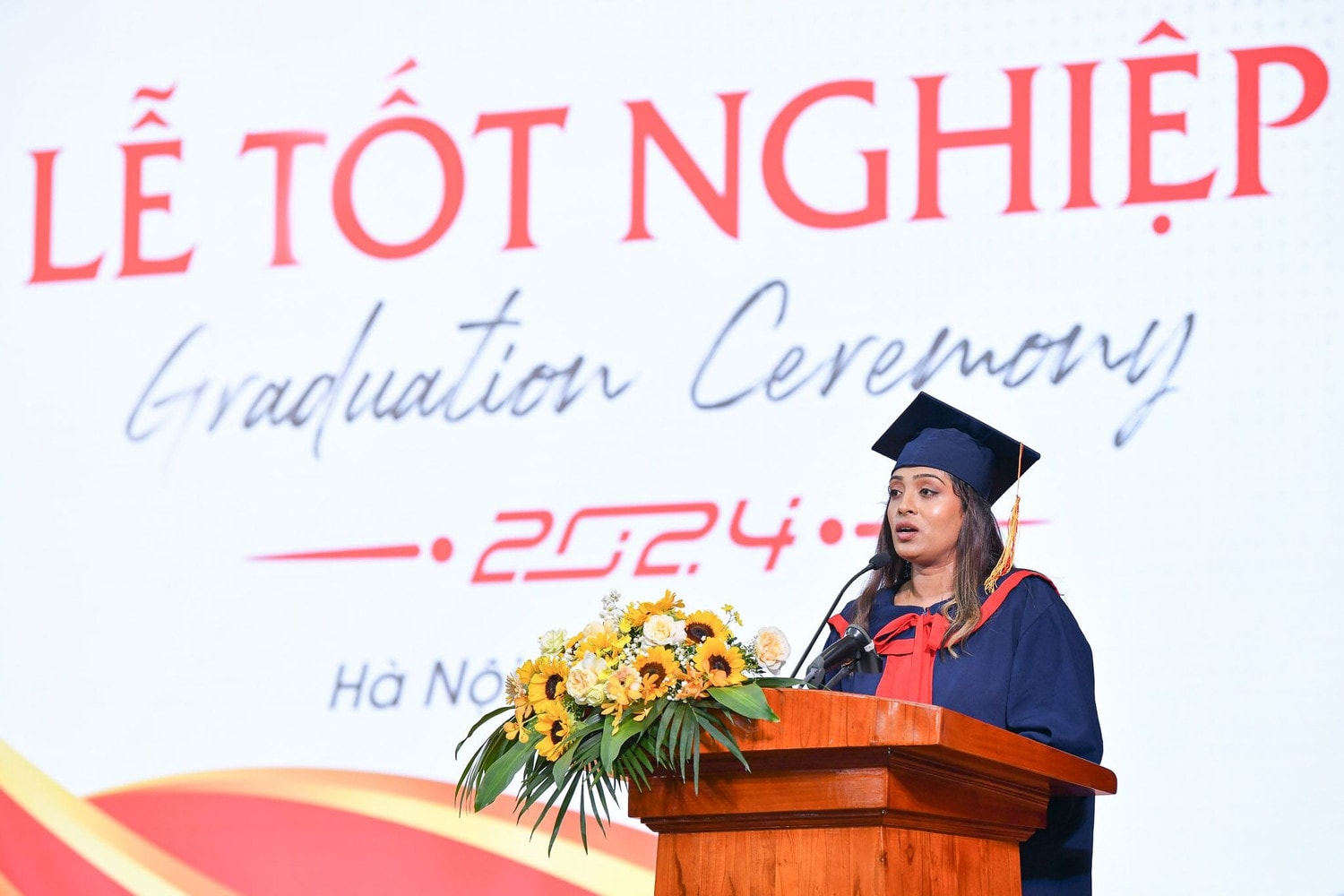 Nữ sinh Ấn Độ Đại học Bách khoa Hà Nội tốt nghiệp sớm: 