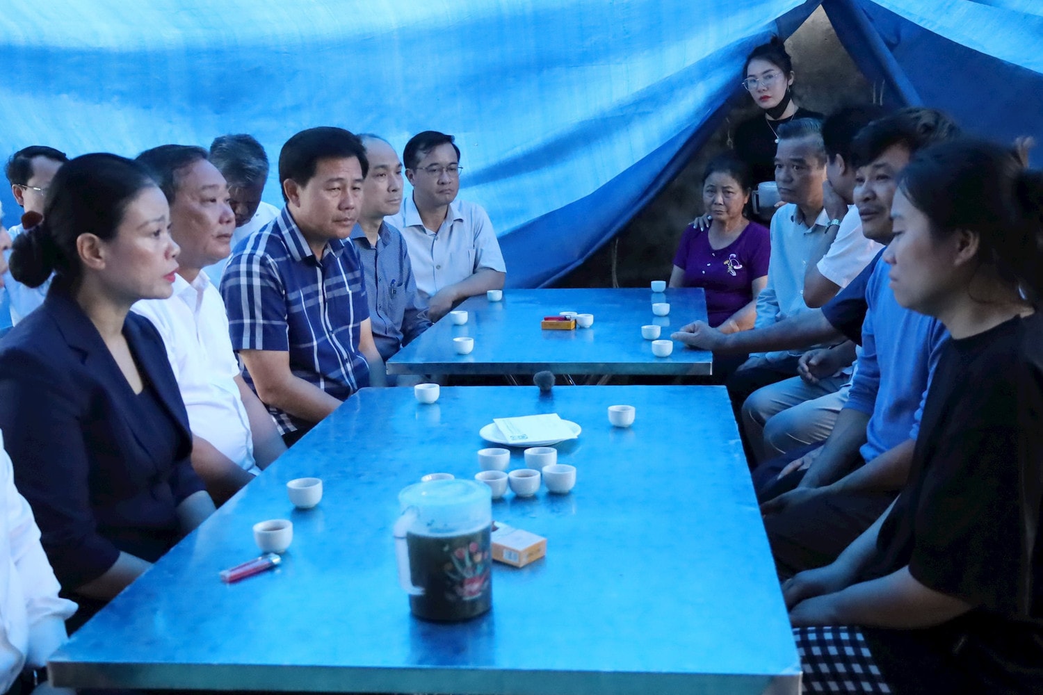 Lãnh đạo TP.Hà Nội thăm hỏi gia đình nạn nhân tử vong vụ đổ tường tại Ba Vì -0