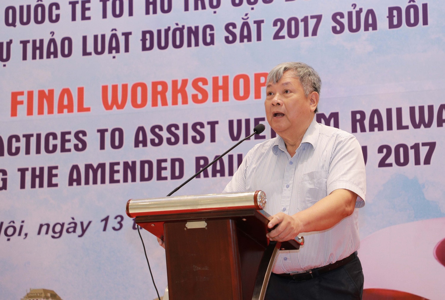 Chuyên gia tư vấn dự án Nguyễn Đạt Tường (Công ty CP Tư vấn EY Việt Nam) phát biểu tại hội thảo Kinh nghiệm quốc tế trong xây dựng Luật Đường sắt (sửa đổi) -0