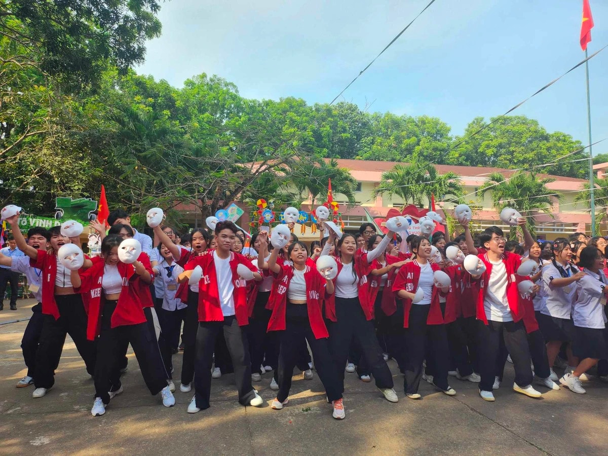 TP. Hồ Chí Minh: Đề xuất chi 421 tỷ đồng hỗ trợ học phí THCS -0