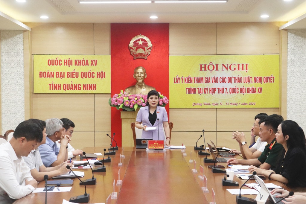 Đoàn ĐBQH tỉnh Quảng Ninh lấy ý kiến tham gia vào dự án Luật trình tại Kỳ họp thứ Bảy, Quốc hội khóa XV - 0
