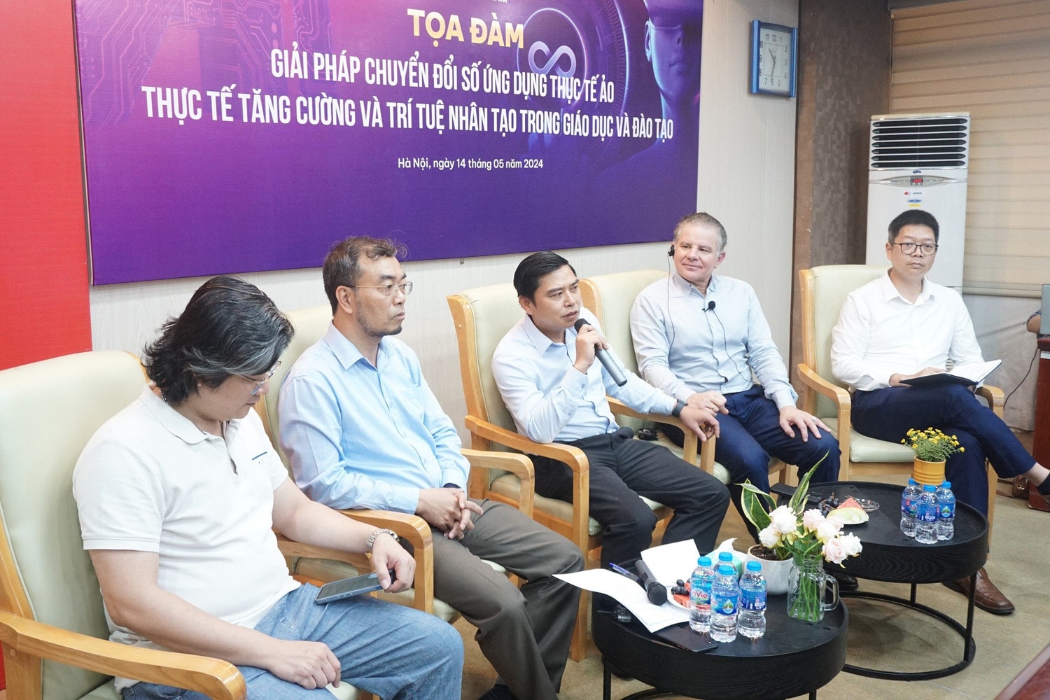 Nguồn nhân lực vừa là động lực, vừa là định hướng, vừa là nền tảng phát triển nền kinh tế -0