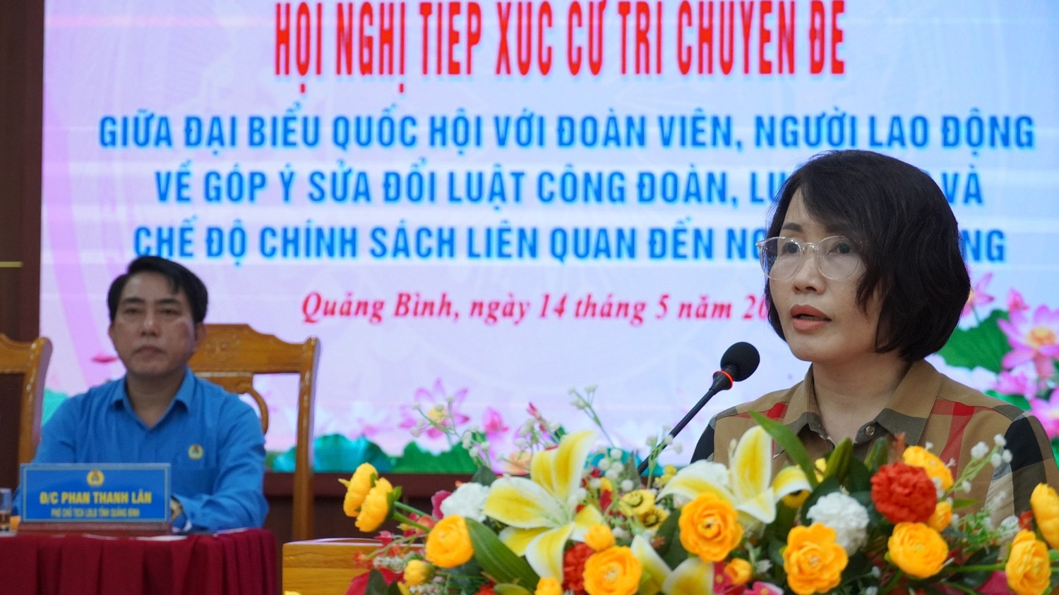 Quảng Bình: Đoàn ĐBQH tỉnh tiếp xúc cử tri là người lao động -0