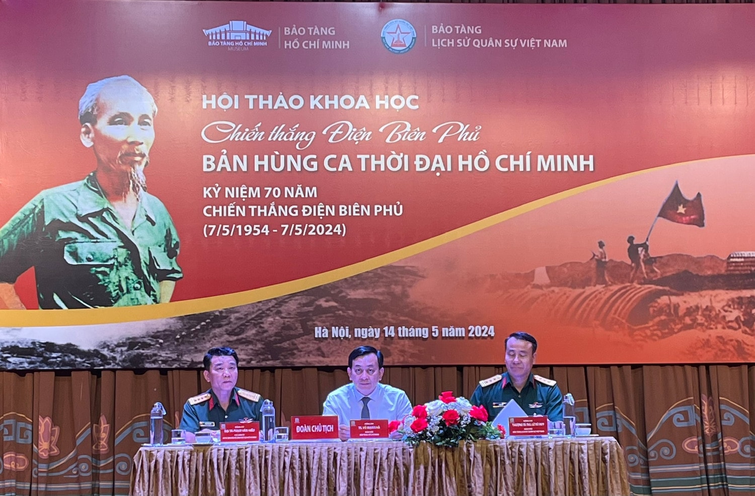 Vận dụng sáng tạo tư tưởng chiến tranh nhân dân của Chủ tịch Hồ Chí Minh -0