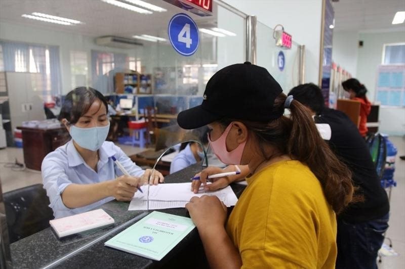 Xử phạt hành chính 10 đơn vị chậm đóng bảo hiểm xã hội -0