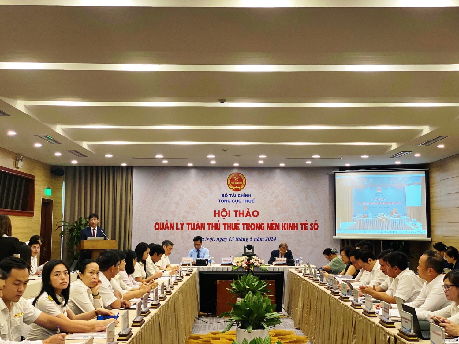 Toàn cảnh Hội thảo