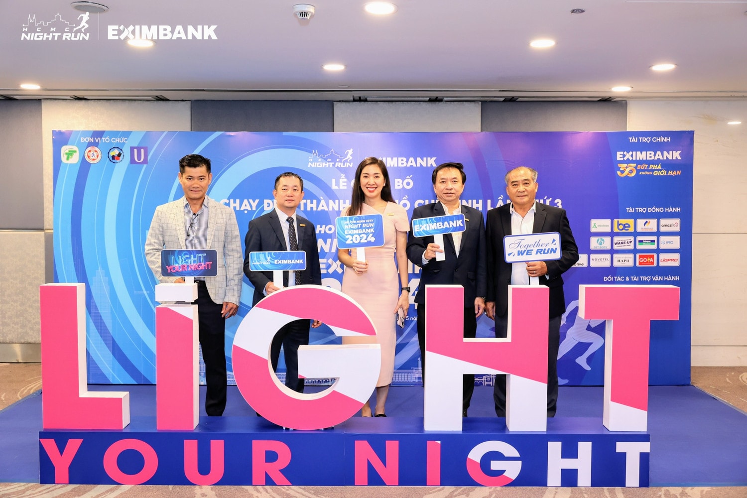 Chính thức khởi động Giải chạy đêm “Ho Chi Minh City Night Run Eximbank 2024” -0