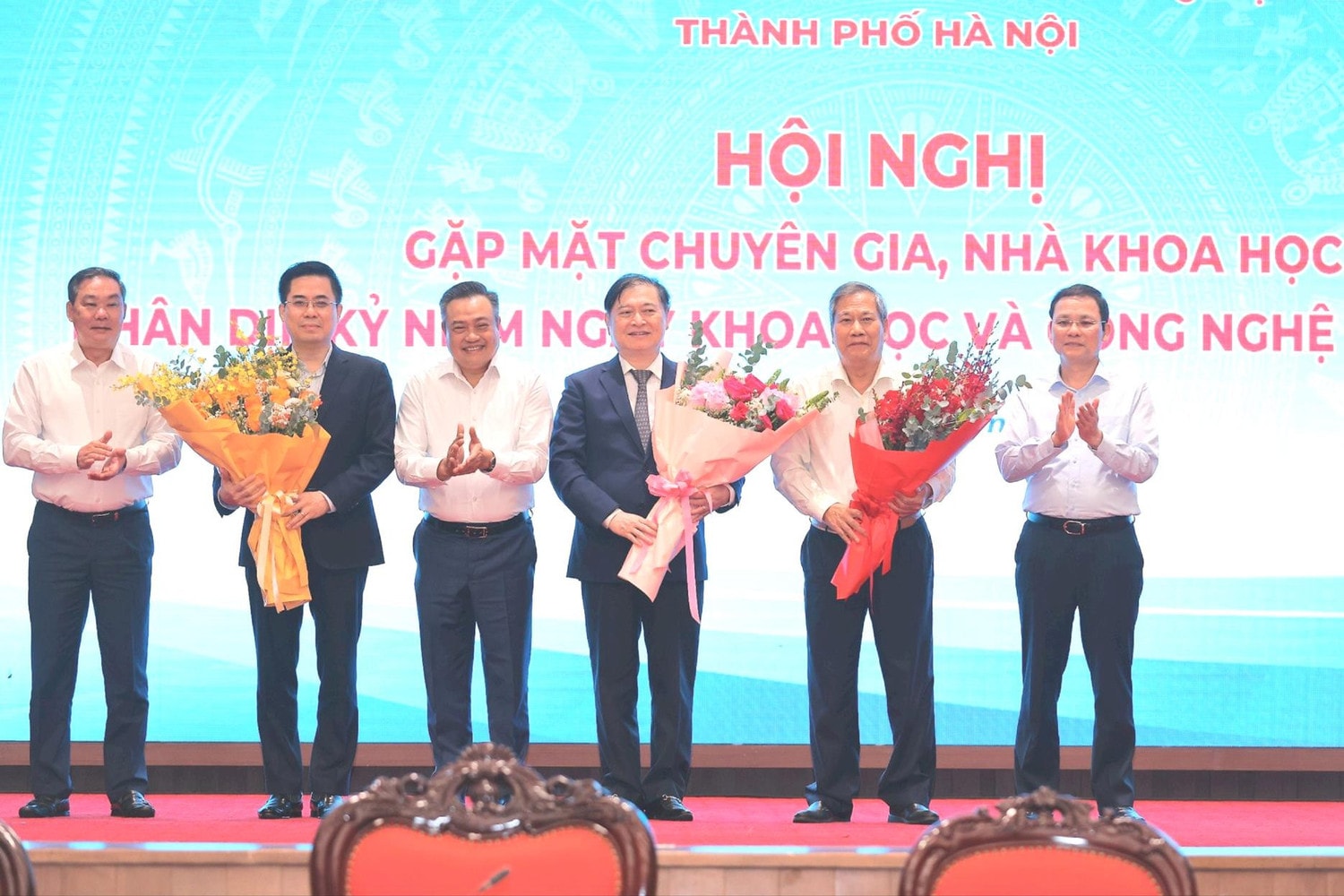 Hà Nội Đội ngũ trí thức, nhà khoa học ngày càng lớn mạnh, đóng góp lớn cho sự nghiệp phát triển Thủ đô -0