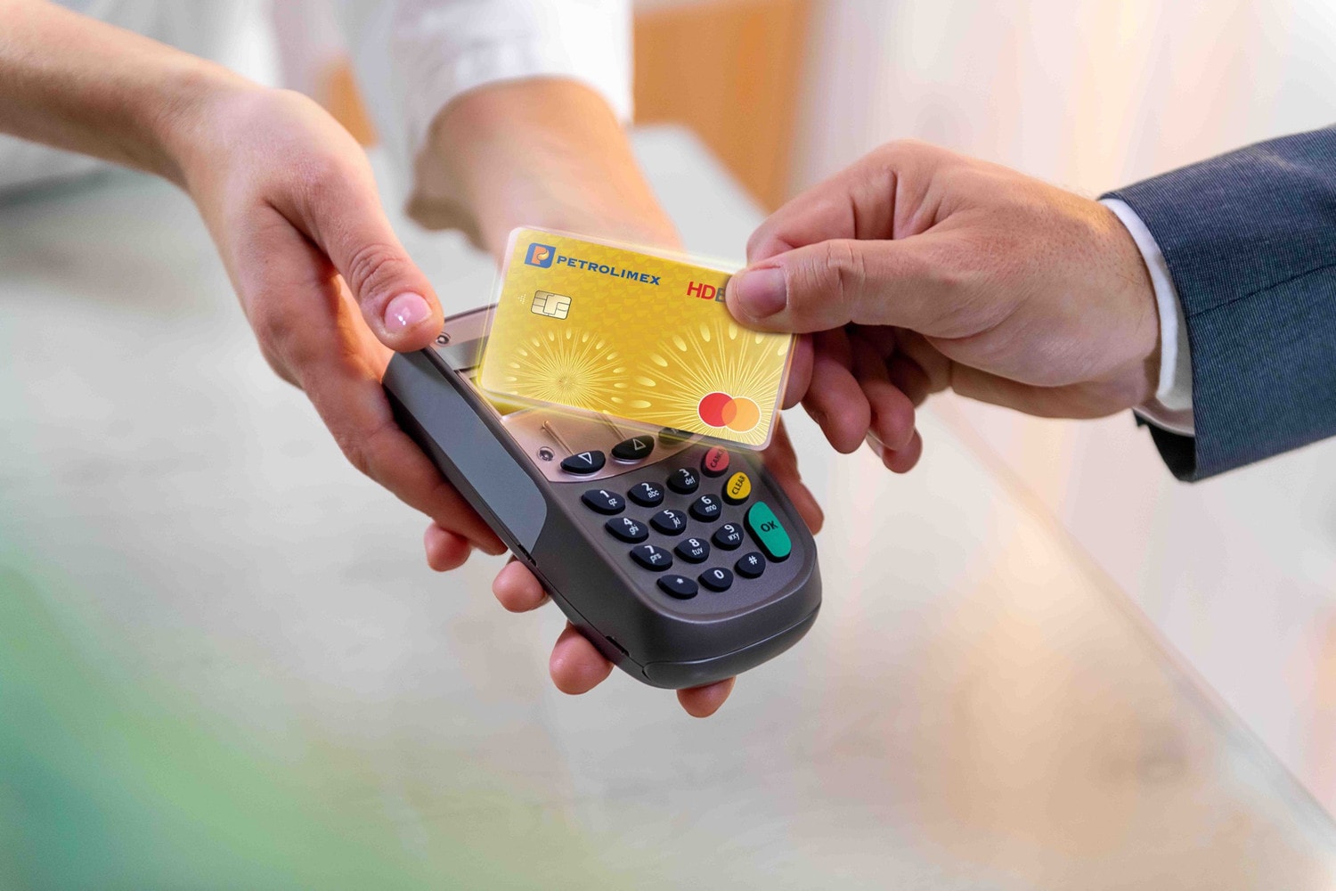Dấu ấn HDBank trong bức tranh chuyển đổi số ngành ngân hàng -0