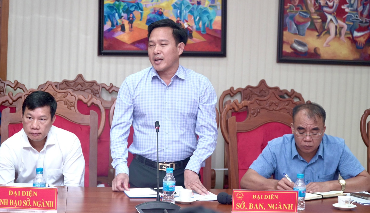 Đoàn ĐBQH tỉnh Đắk Lắk xem xét các nội dung, báo cáo chuẩn bị cho Kỳ họp thứ 7, Quốc hội Khoá XV -0