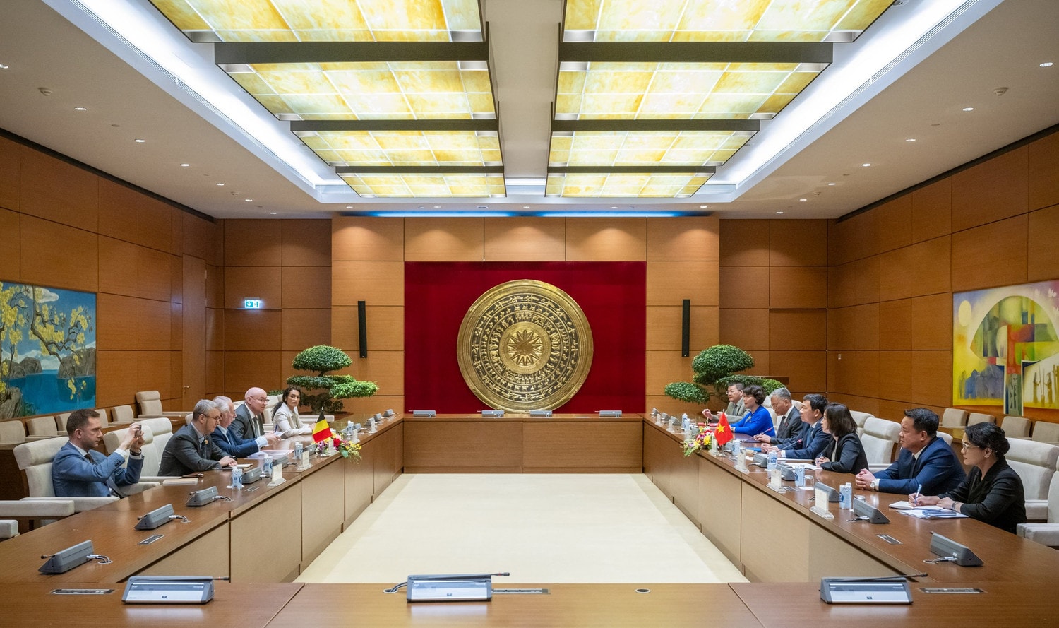 Quang cảnh cuộc hội đàm 