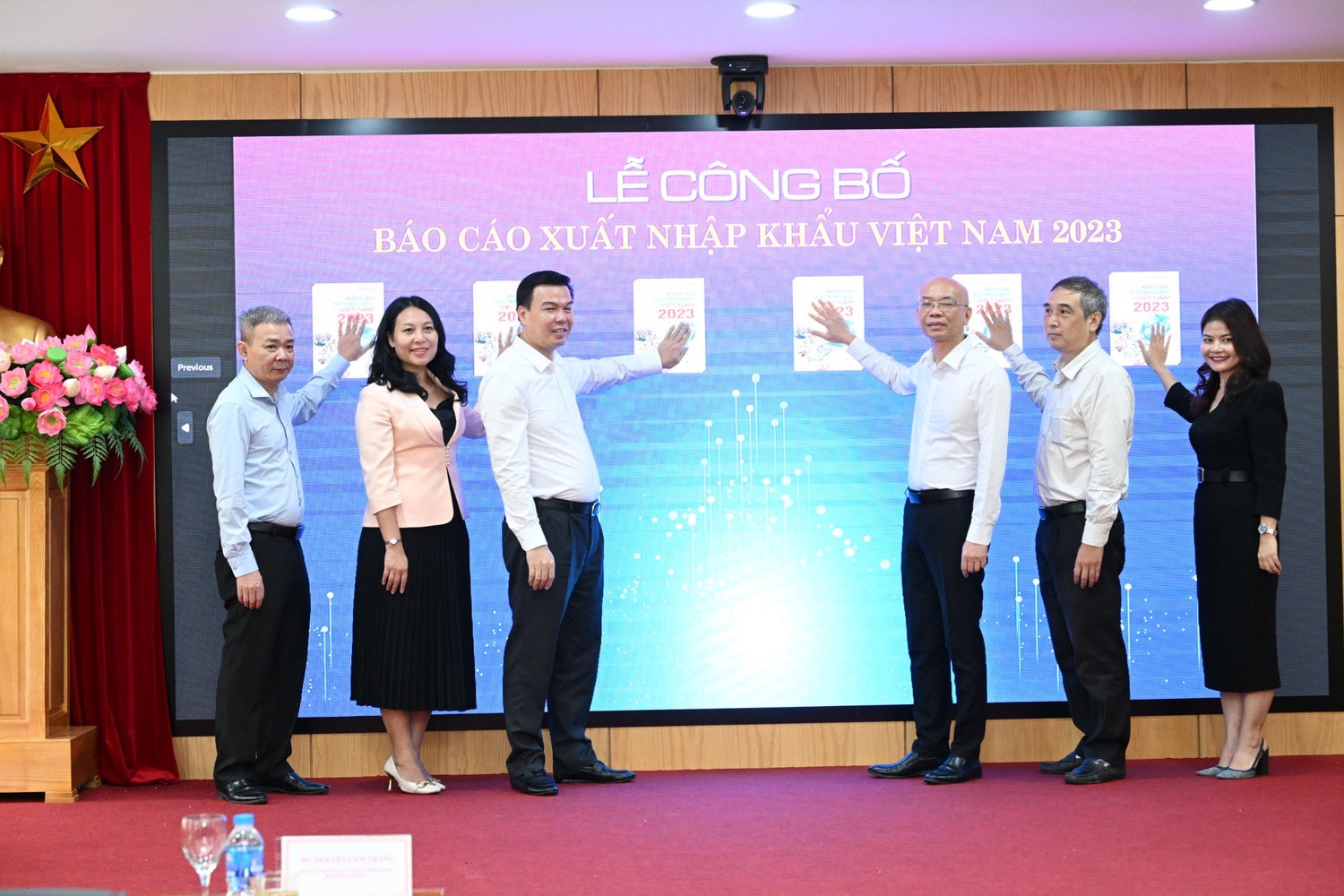 Ứng dụng công nghệ để phát triển ngành Logistics và thương mại điện tử -0
