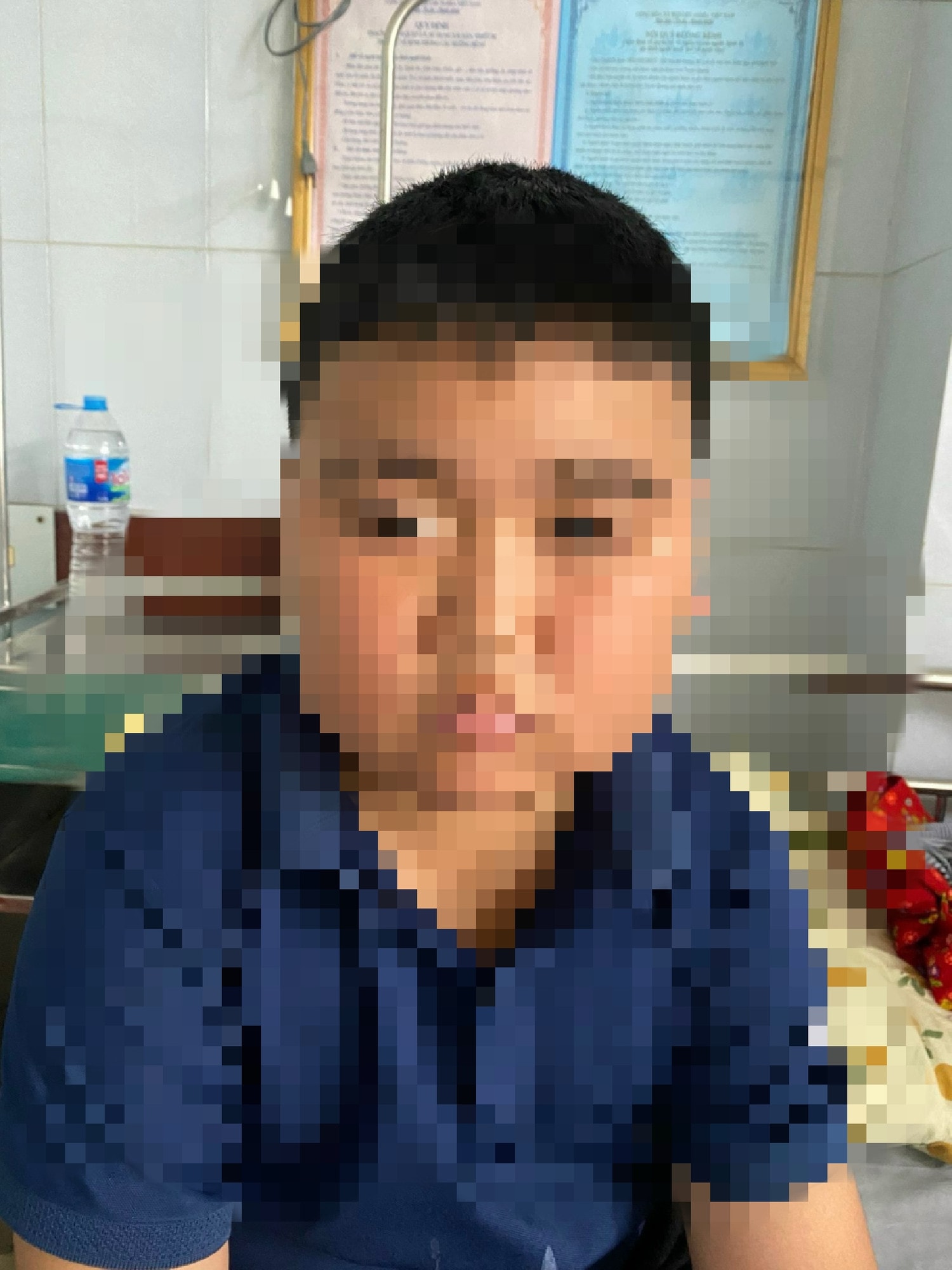 Trẻ suy thận khi dùng thuốc sai liều lượng, bác sĩ cảnh báo -0