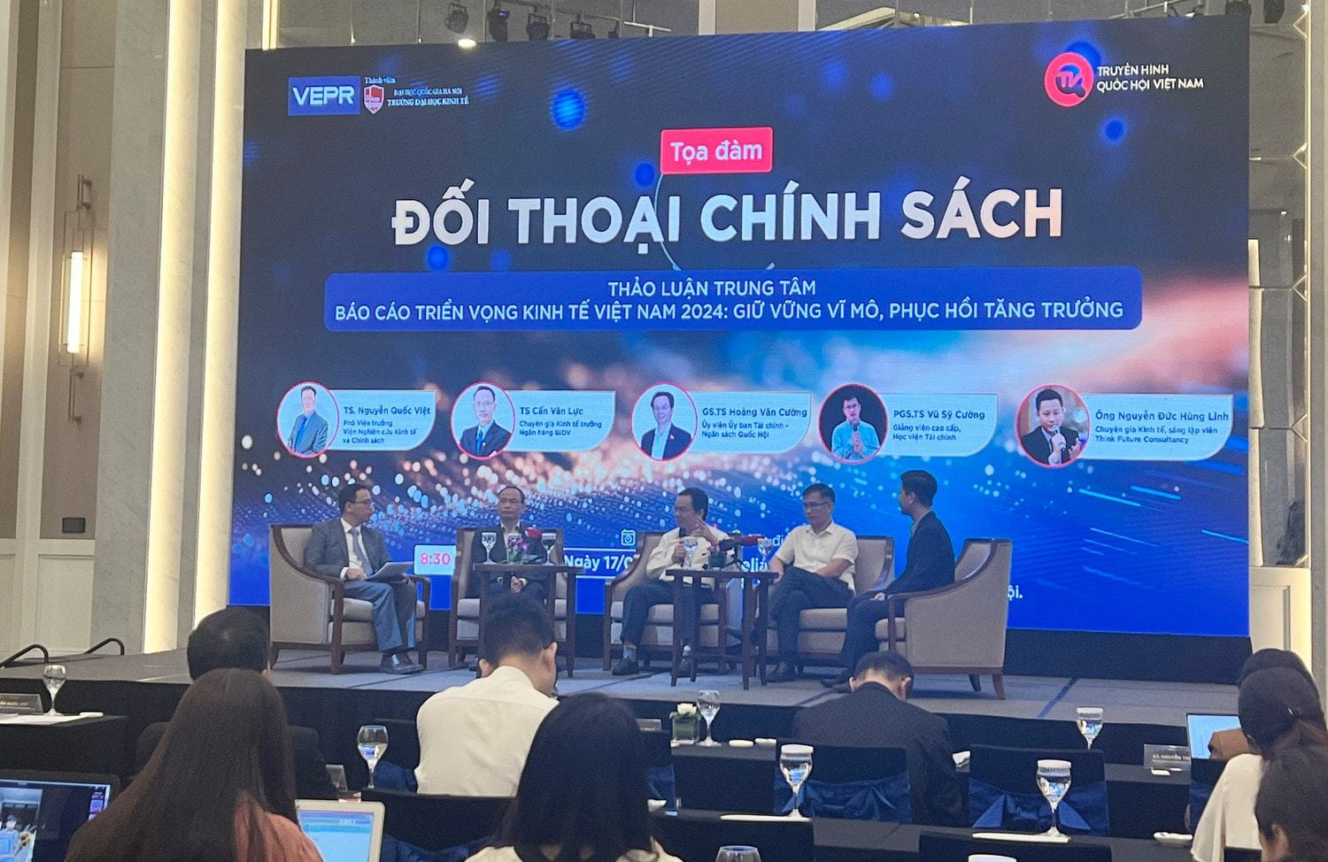 Ổn định thị trường vàng, giữ vững vĩ môtạo đà phục hồi trong bối cảnh thế giới bất định -0
