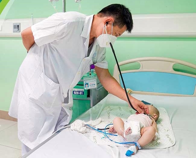 Trẻ suy thận khi dùng thuốc sai liều lượng, bác sĩ cảnh báo -0