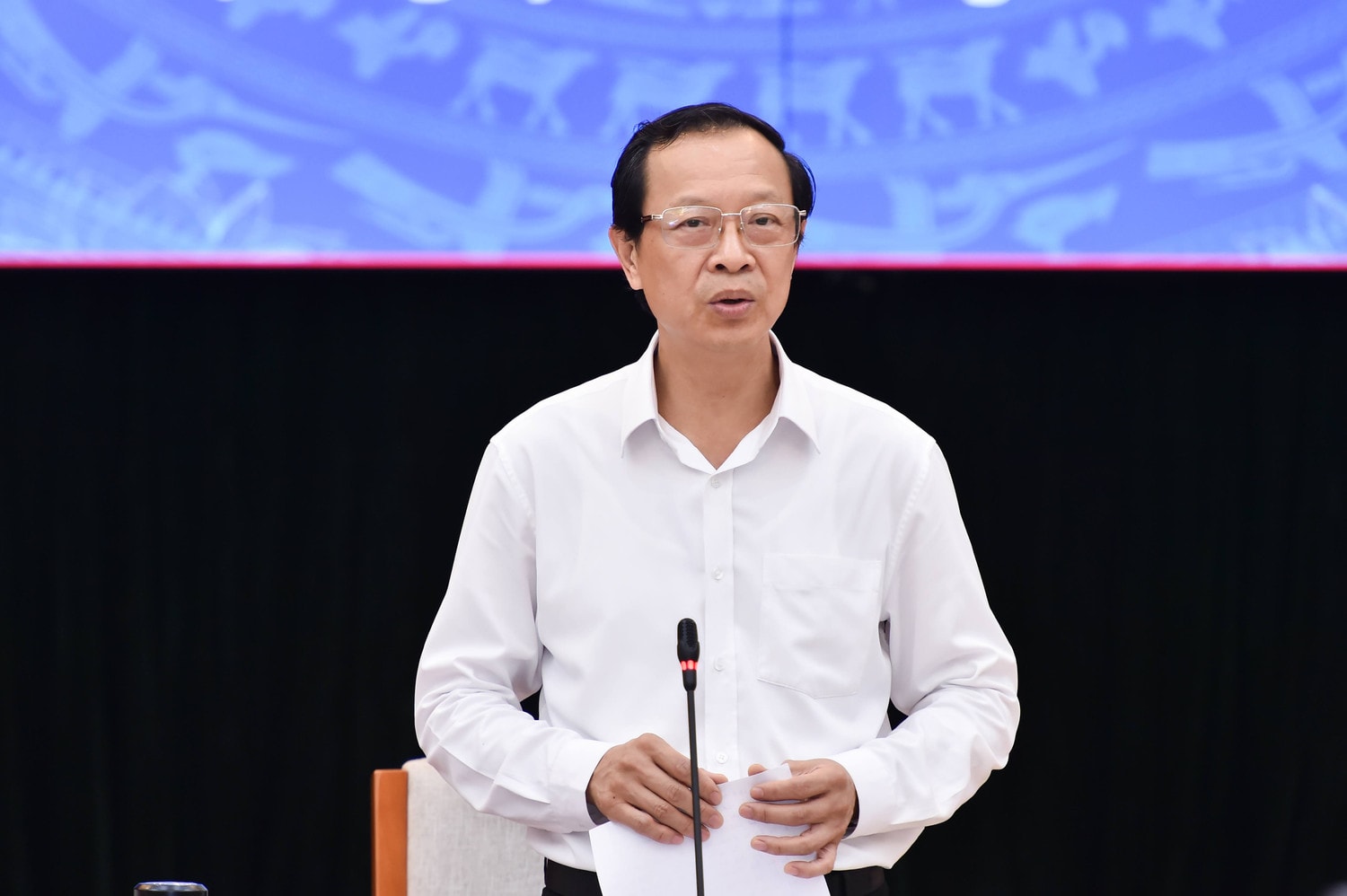 Thứ trưởng Bộ GD-ĐT: Xây dựng Luật Nhà giáo sẽ rất khó khăn -0