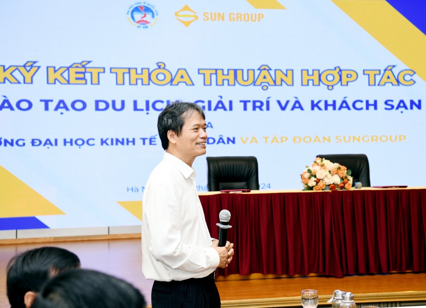 GS.TS Phạm Hồng Chương, Hiệu trưởng Trường Đại học Kinh tế Quốc dân phát biểu tại lễ ký kết (Ảnh: Tuấn Anh) Trường Đại học Kinh tế Quốc dân ký kết thỏa thuận hợp tác với Tập đoàn Sun Group -0