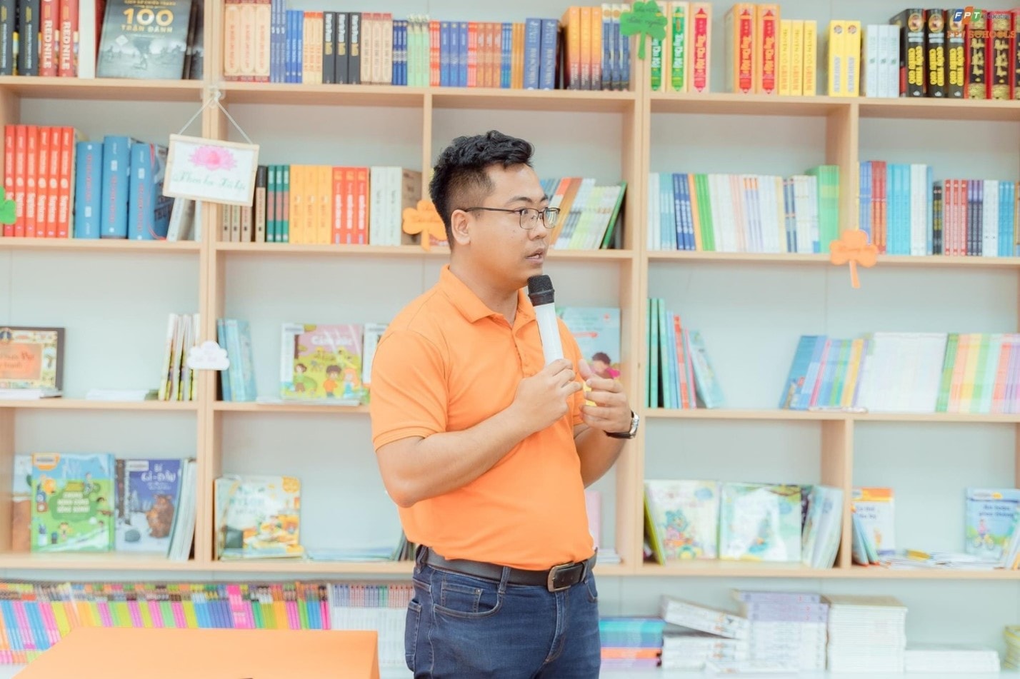 Trăn trở câu chuyện tiền lương giáo viên -0