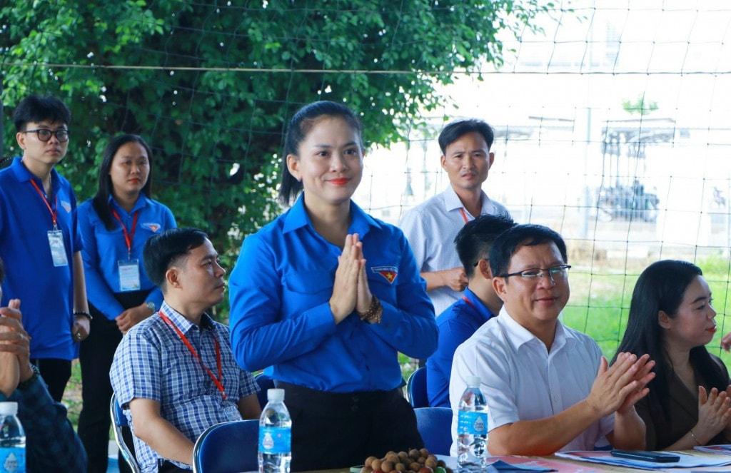 Khai mạc Giải Bóng đá nam Thanh niên công nhân tỉnh Bình Dương - Cúp báo Tuổi trẻ Thủ đô năm 2024 -0