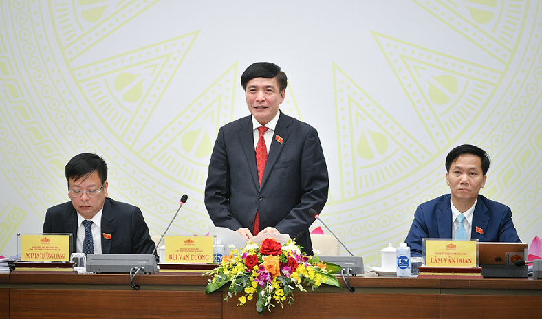 ecretary General of the NA and Chairman of its Office Bui Van Cuong speaks at the press conference. Photo: Ho Long National Assembly to work on personnel affairs on May 20 -0