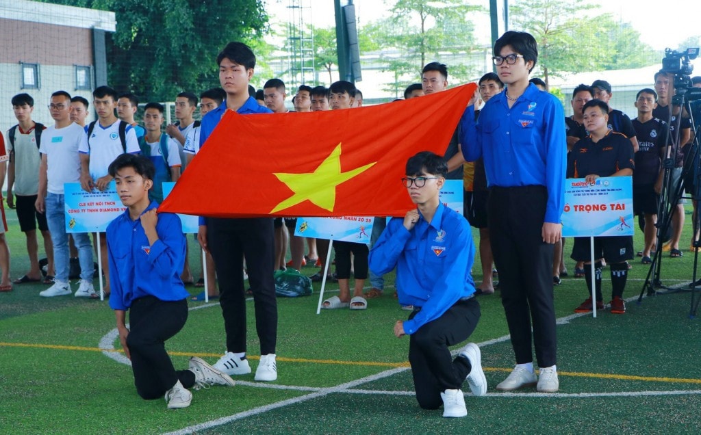 Khai mạc Giải Bóng đá nam Thanh niên công nhân tỉnh Bình Dương - Cúp báo Tuổi trẻ Thủ đô năm 2024 -0