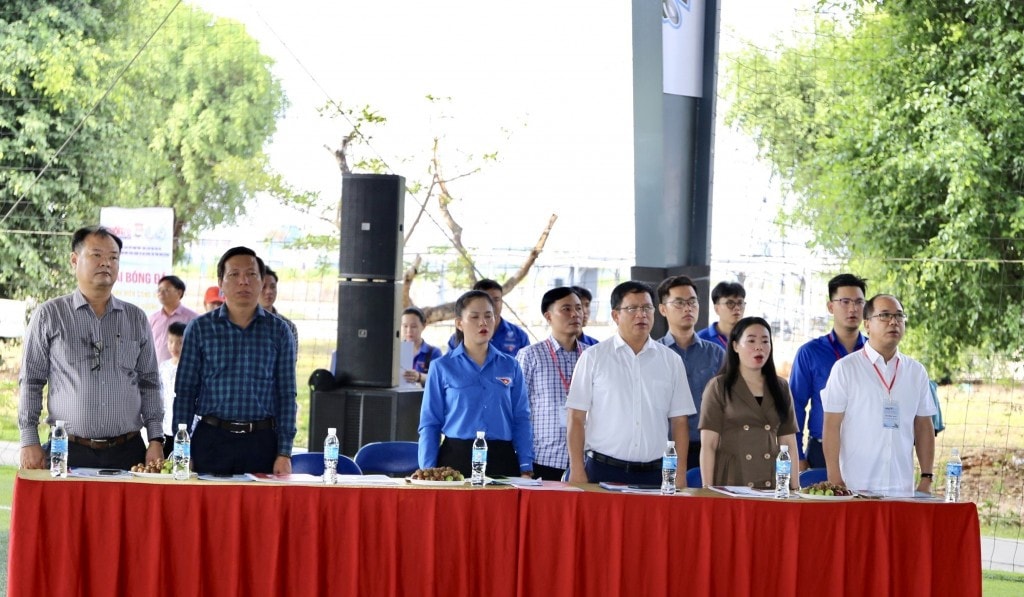 Khai mạc Giải Bóng đá nam Thanh niên công nhân tỉnh Bình Dương - Cúp báo Tuổi trẻ Thủ đô năm 2024 -0