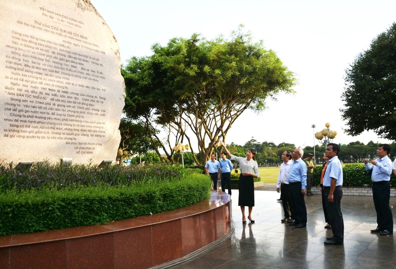 Có một “Nhà Bác Hồ” ở Tây Nguyên -0