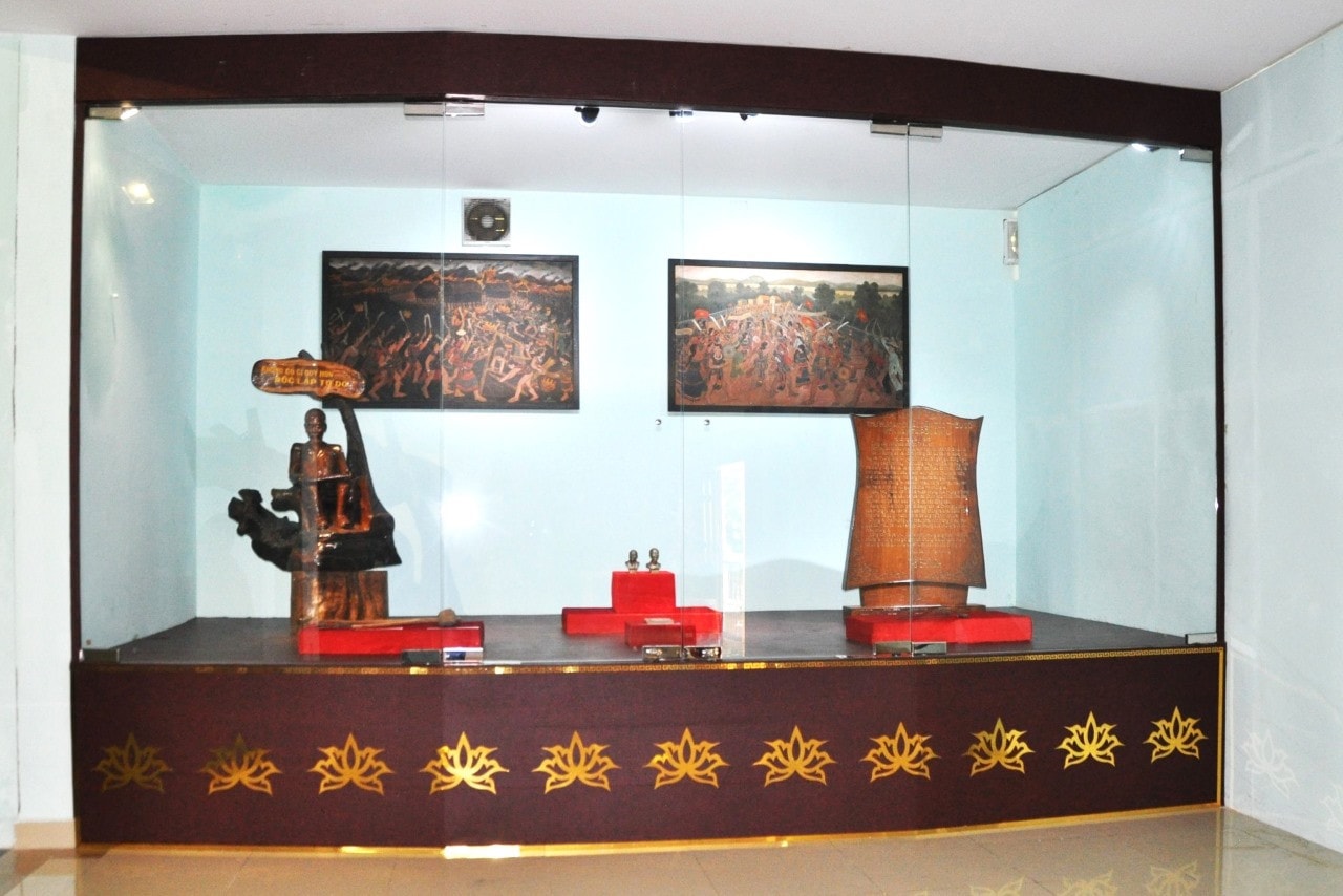 Có một “Nhà Bác Hồ” ở Tây Nguyên -0